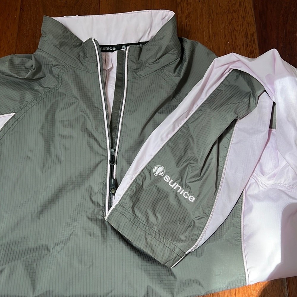 Sunice windbreaker